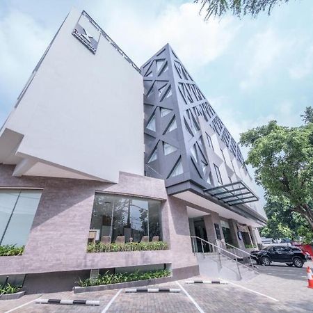 All Nite & Day Kebon Jeruk Jakarta Extérieur photo