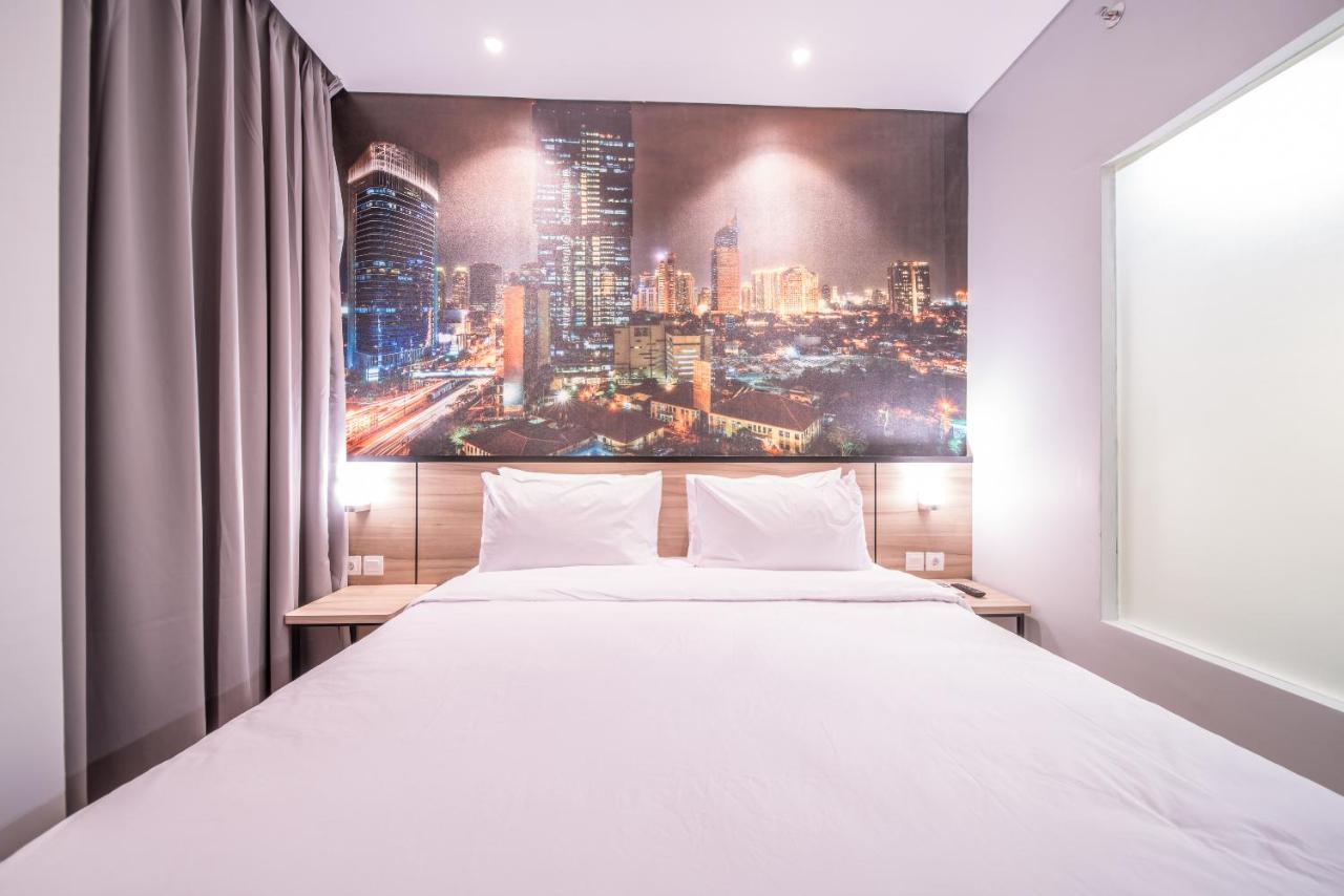 All Nite & Day Kebon Jeruk Jakarta Extérieur photo