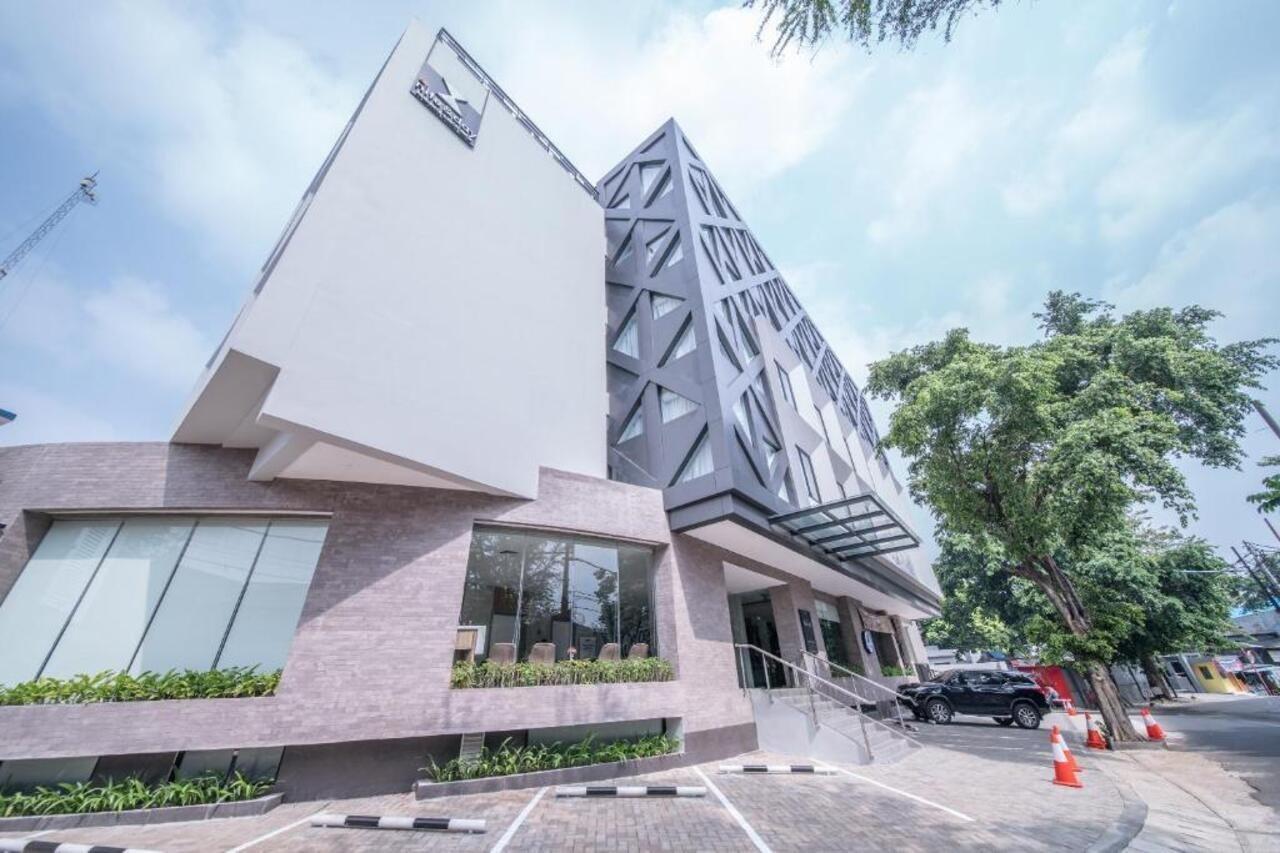 All Nite & Day Kebon Jeruk Jakarta Extérieur photo